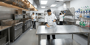 9 Commercial Kitchen Cleaning Tips