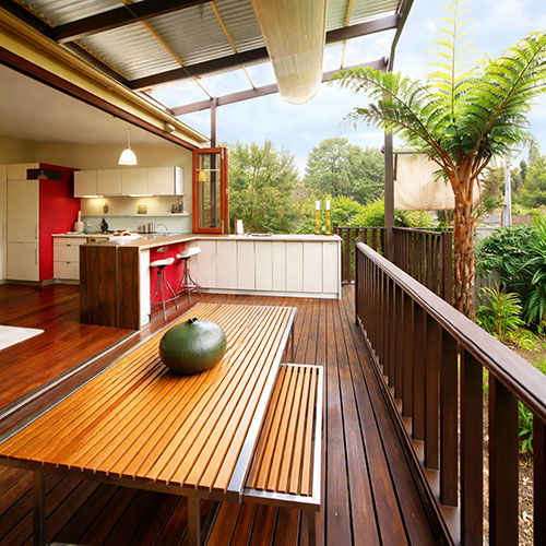 Contemporary Outdoor Kitchen - Sydney