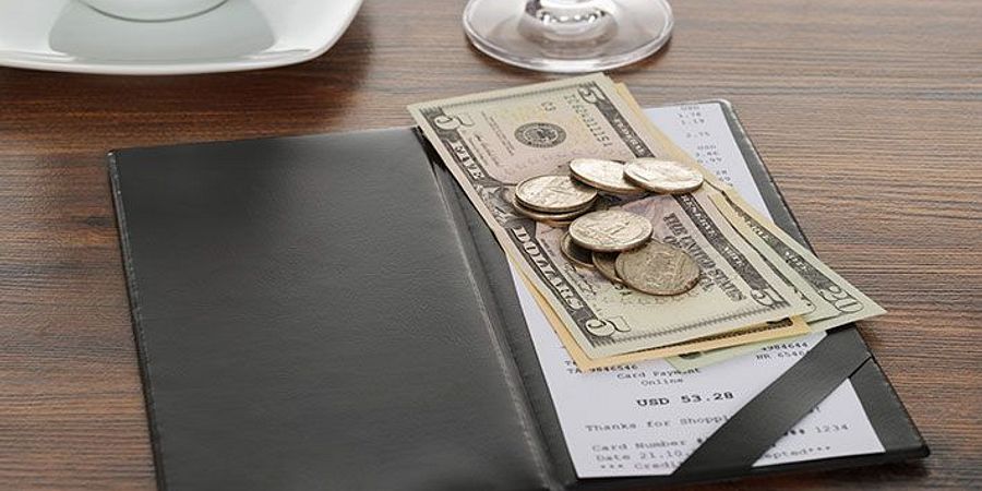 Guide to Pricing Menu Items at Your Restaurant