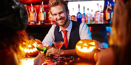 How to Have the Best Halloween Party At Your Bar