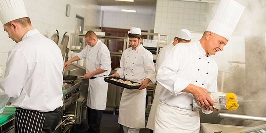 Too Many Chefs In The Kitchen How To Make Sure Your Kitchen Runs Smoothly