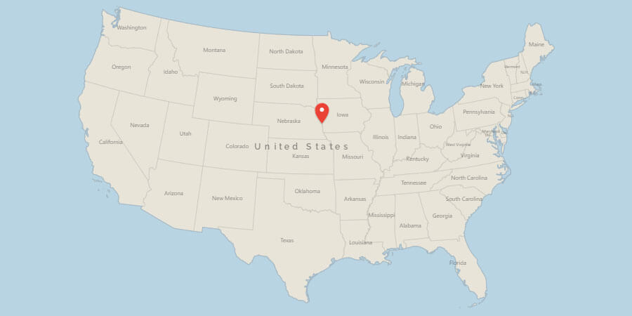 Map of USA with pin on Omaha, NE