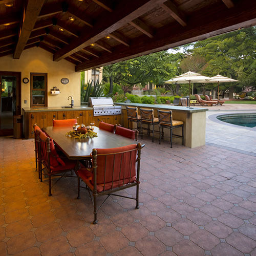 Mediterranean Outdoor Kitchen - Saratoga