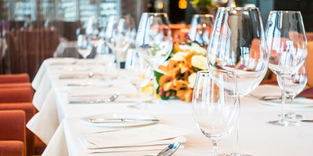 As Clear as Glass: The Pros and Cons of Glass Restaurant Dinnerware