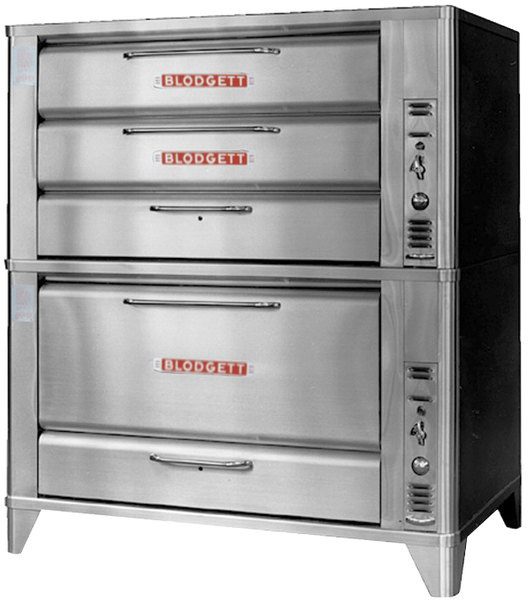 Blodgett 981966, 100,000 Btu Gas Triple Deck Oven w/ Draft Diverter